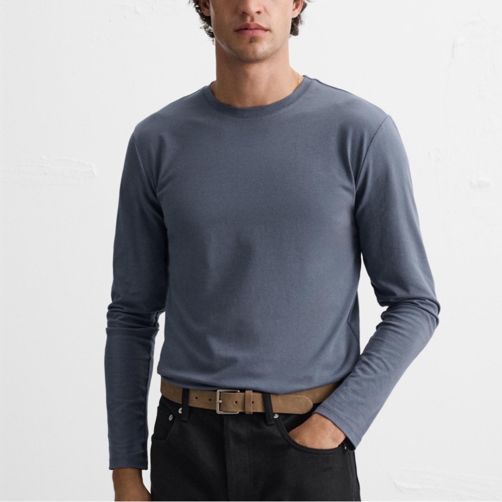 Men’s large weathered blue banana republic sweater